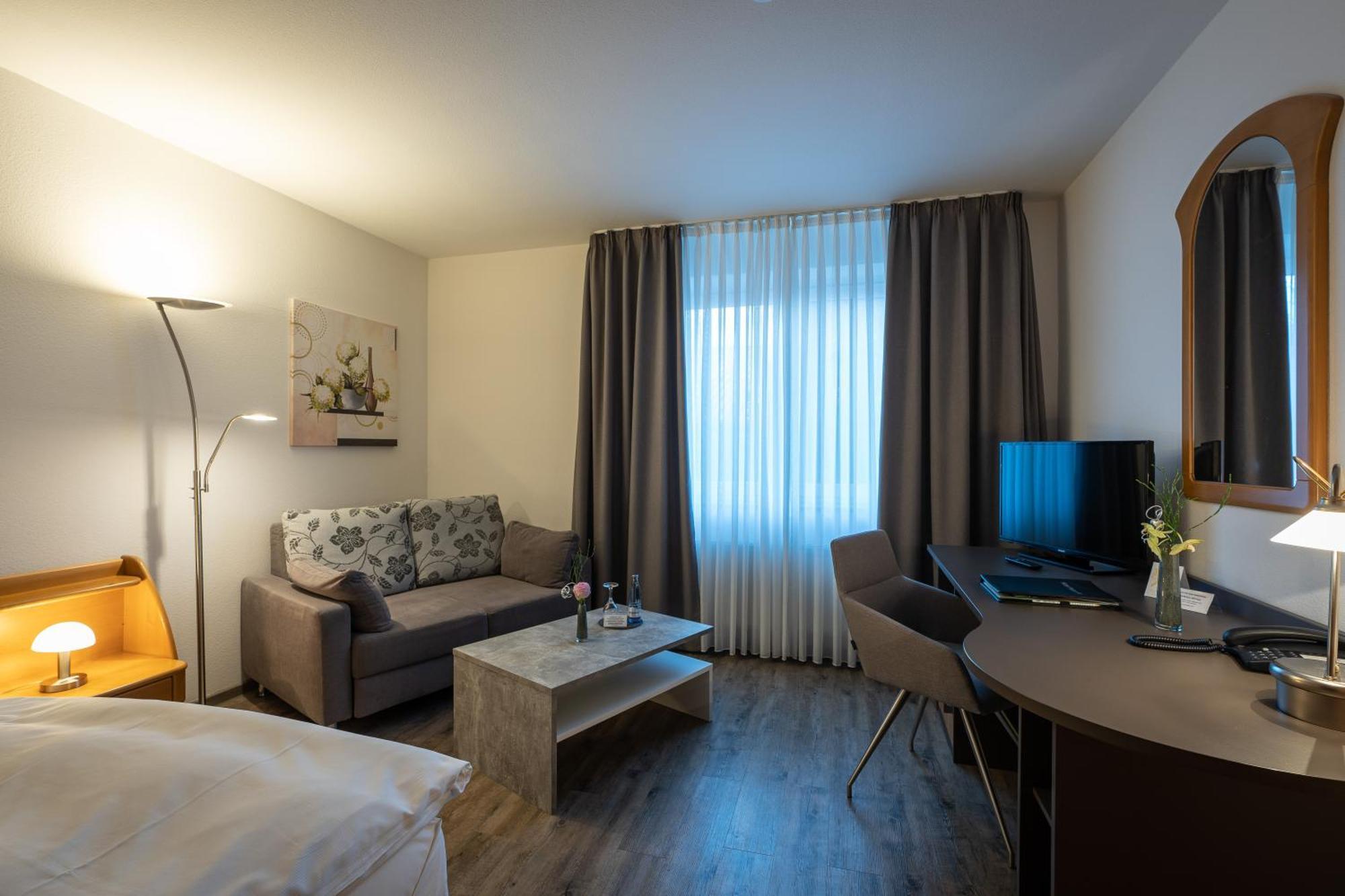 Hotel Pfaelzer Hof Брауншвейг Экстерьер фото