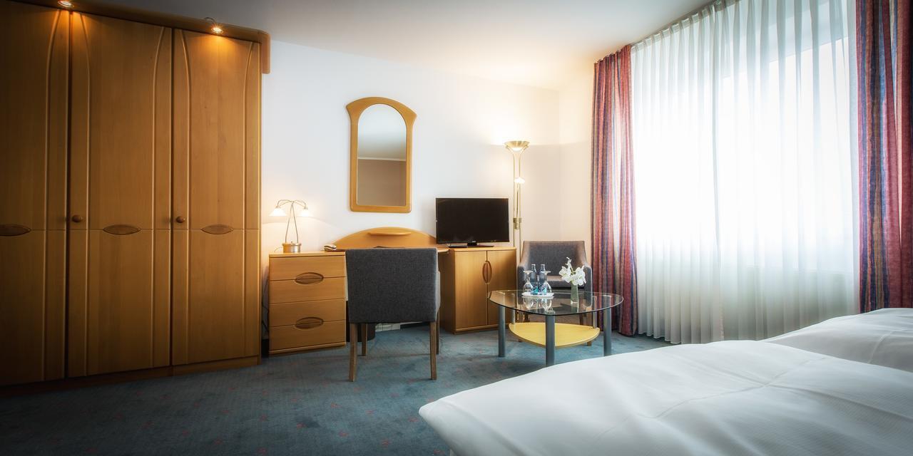 Hotel Pfaelzer Hof Брауншвейг Экстерьер фото